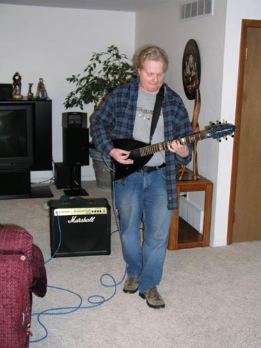Jarl and his new guitar